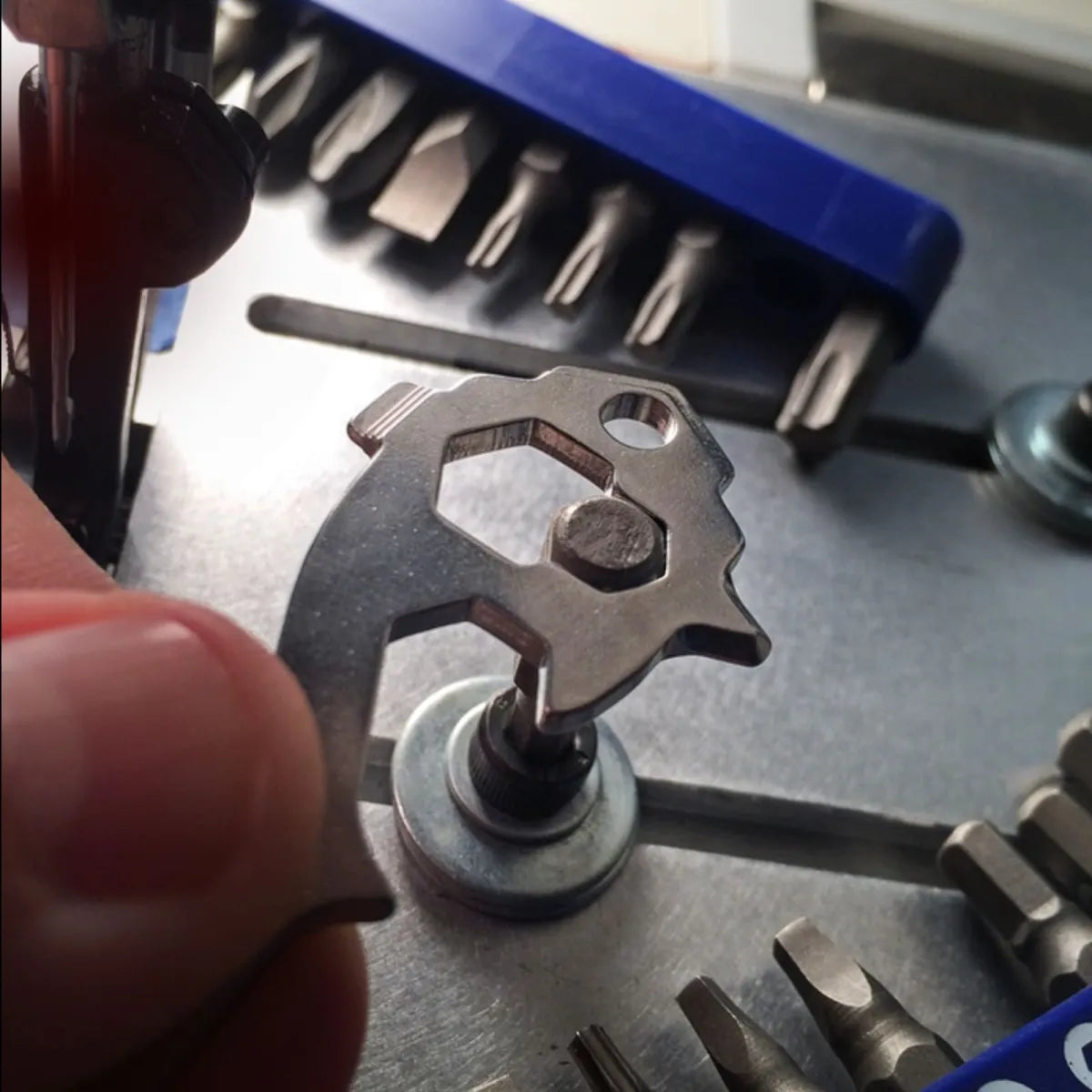 Mini Multi-tool 20-in-1